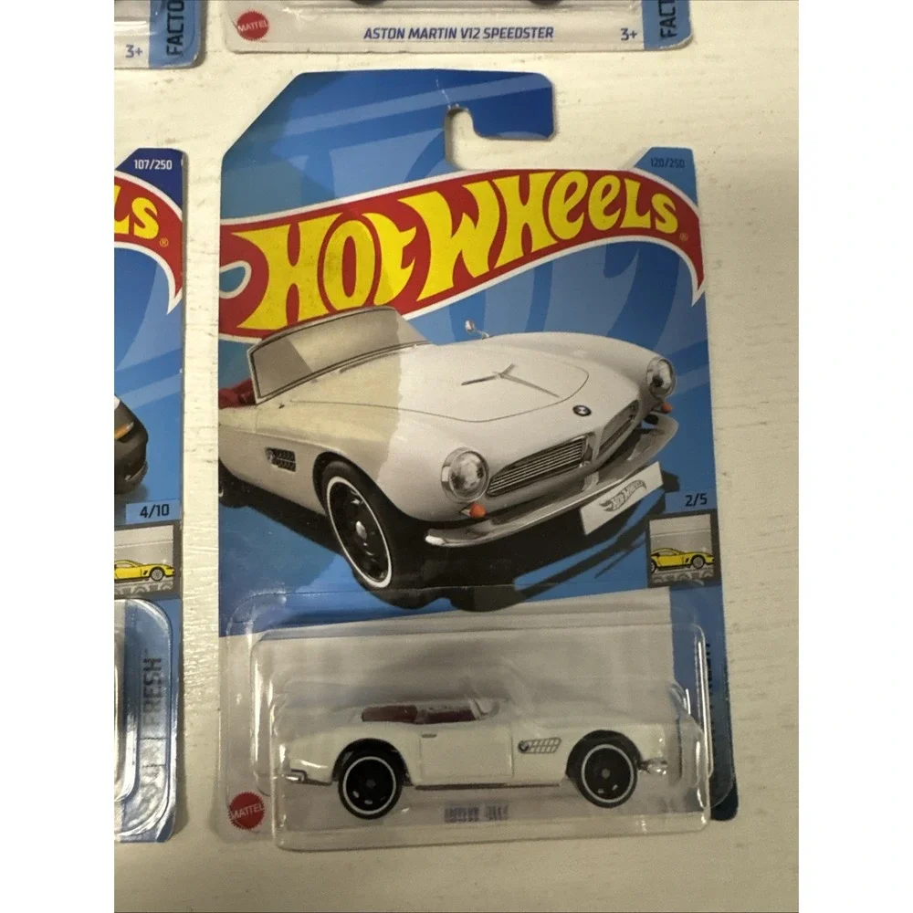 Lot Of 4 Hot Wheels factory Fresh Porsche 911 Aston Martin‎ BMW 507 McLaren F1